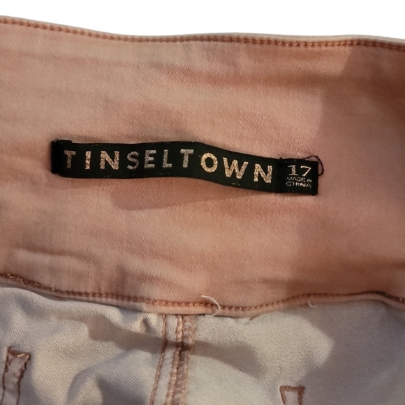 Tinseltown high waisted shorts size 17 - Picture 3 of 3